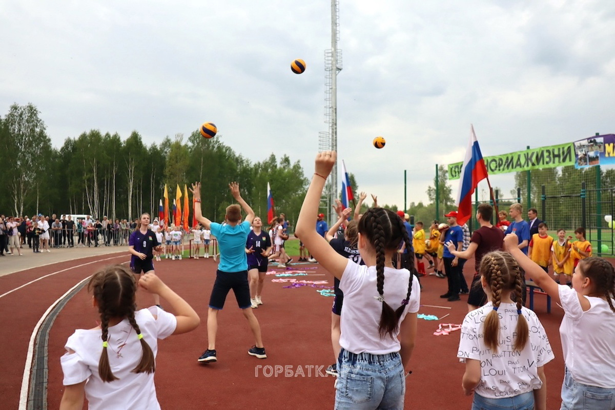 Власти запустили «голосовалку» по месту установки памятника Андрею Боголюбскому во Владимире. Однако, изменения коснулись не только областного центра. «Ключ-Медиа» создал небольшую подборку реноваций общественных пространств по всему региону.