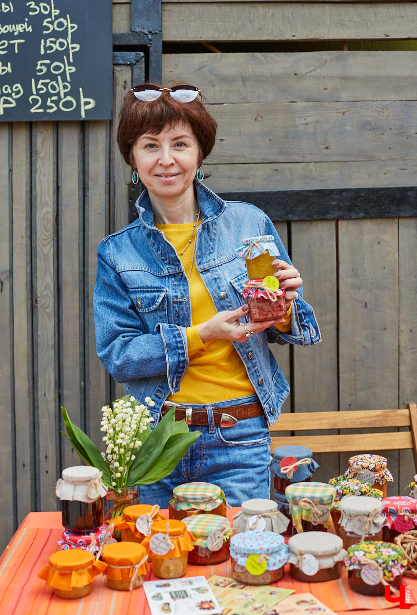 Четыре с половиной килограмма торта, золотое варенье, швейцарские «драники», завтрак от Будды. Знакомимся с блюдами, которые владимирцы представили на «Ресторанном дне» — мероприятии кулинарных открытий.