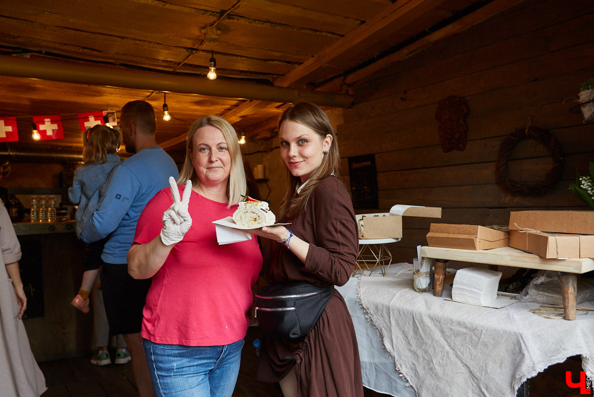 Четыре с половиной килограмма торта, золотое варенье, швейцарские «драники», завтрак от Будды. Знакомимся с блюдами, которые владимирцы представили на «Ресторанном дне» — мероприятии кулинарных открытий.