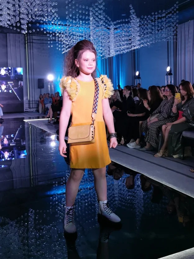 Владимирский дизайнер Наталья Рязанова побывала вместе со своими юными моделями на Неделе моды «Volga Fashion Week» в Казани.