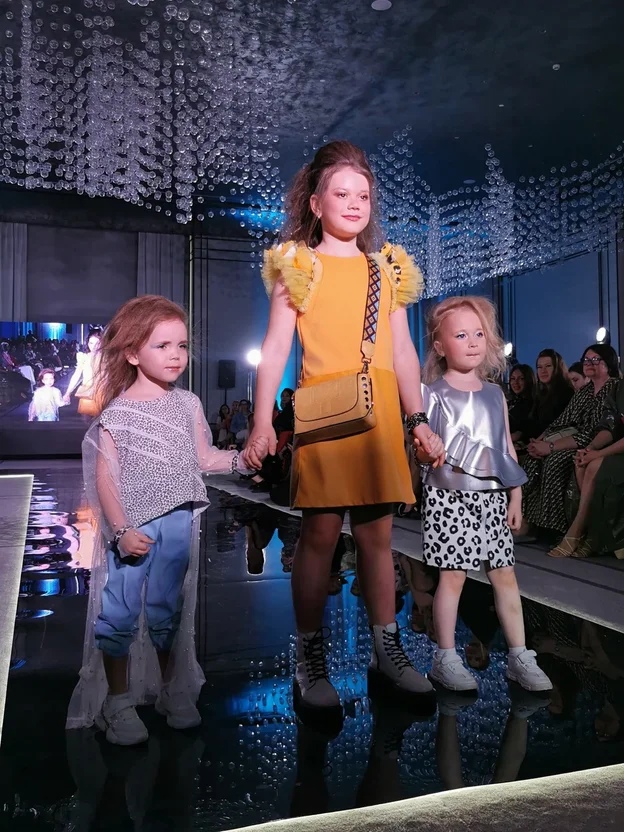 Владимирский дизайнер Наталья Рязанова побывала вместе со своими юными моделями на Неделе моды «Volga Fashion Week» в Казани.