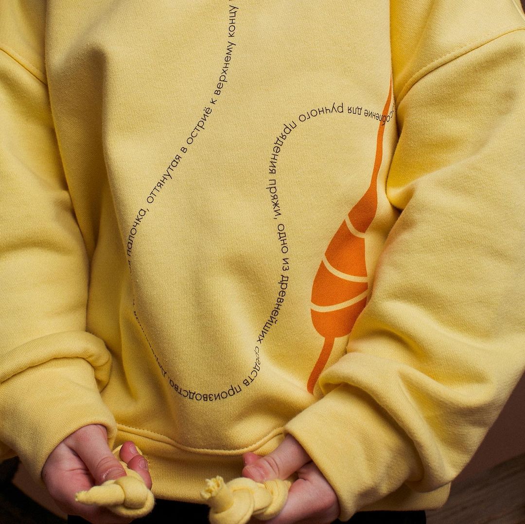 Одежда может содержать в себе гораздо больше смысла, чем модный месседж. Это еще раз доказали создатели нового проекта «Для почитателей одежды».