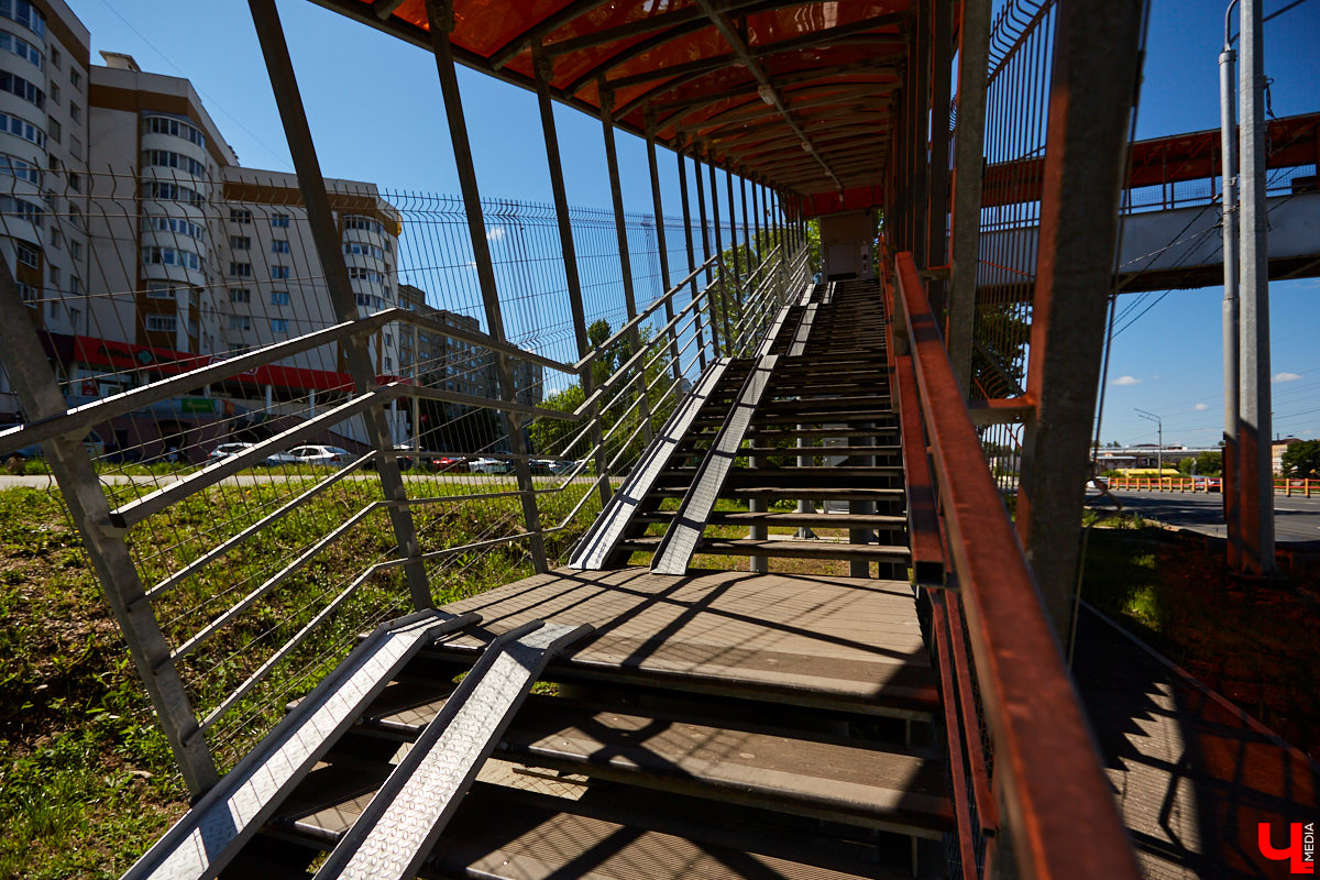 Кто в приоритете: водители или пешеходы? Вопрос обостряется, когда на горизонте маячит «зебра». Попробовали изучить видовое разнообразие владимирских переходов.