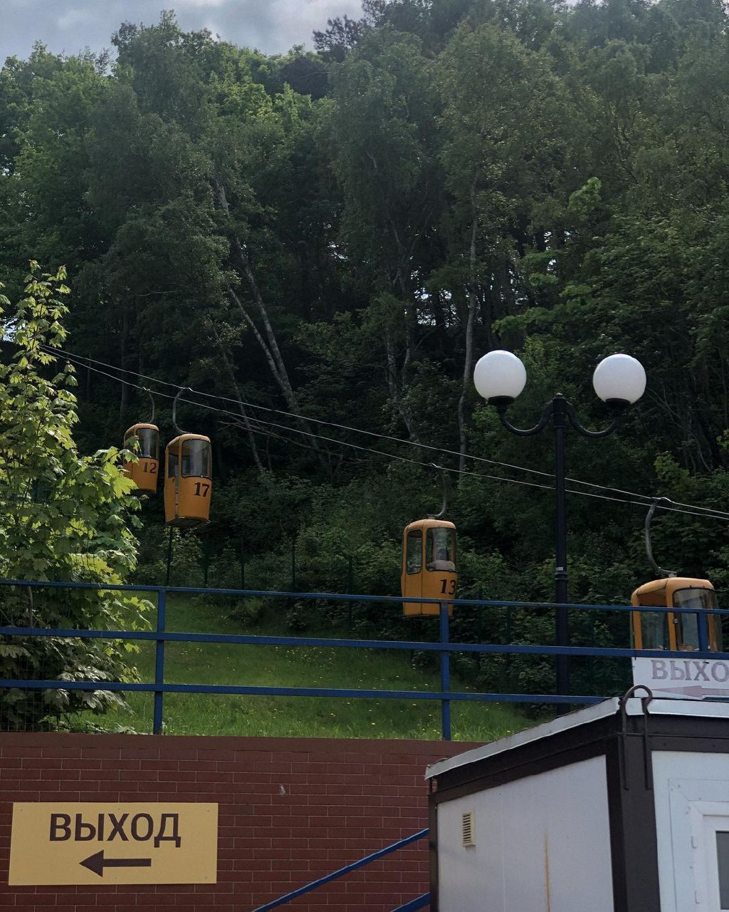 Поездки в Калининград и Петербург, танец в песках, выступление на «Уральских пельменях» и прыжок с парашютом: первый летний уикенд некоторых владимирцев прошел весьма насыщенно!