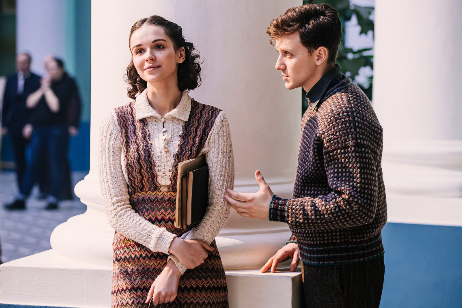 И снова в Суздале снимают кино. На этот раз 12-серийный фильм о Великой Отечественной для Первого канала. Уже есть первые кадры с площадки проекта «В парке Чаир».