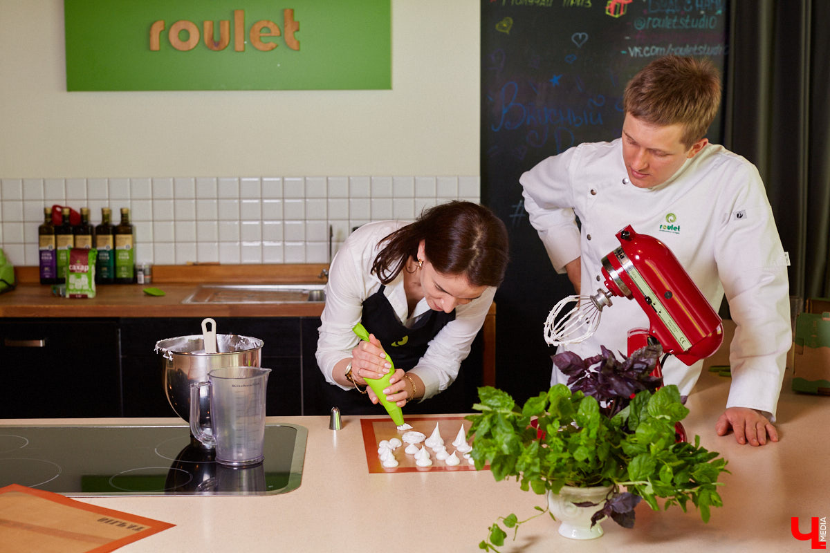 Екатерина Гуцаленко давно мечтала узнать классический вкус десерта «Павлова», а оказалась участником кулинарного эксперимента.