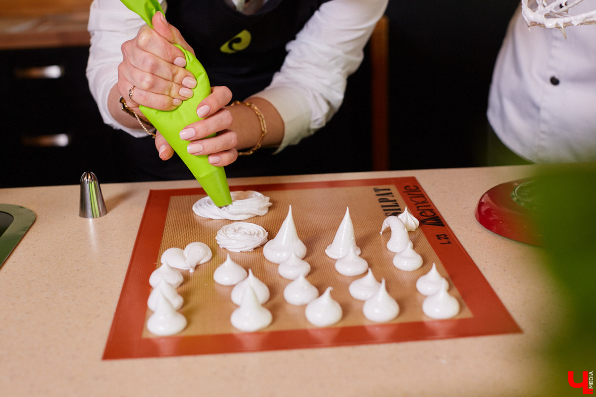 Екатерина Гуцаленко давно мечтала узнать классический вкус десерта «Павлова», а оказалась участником кулинарного эксперимента.