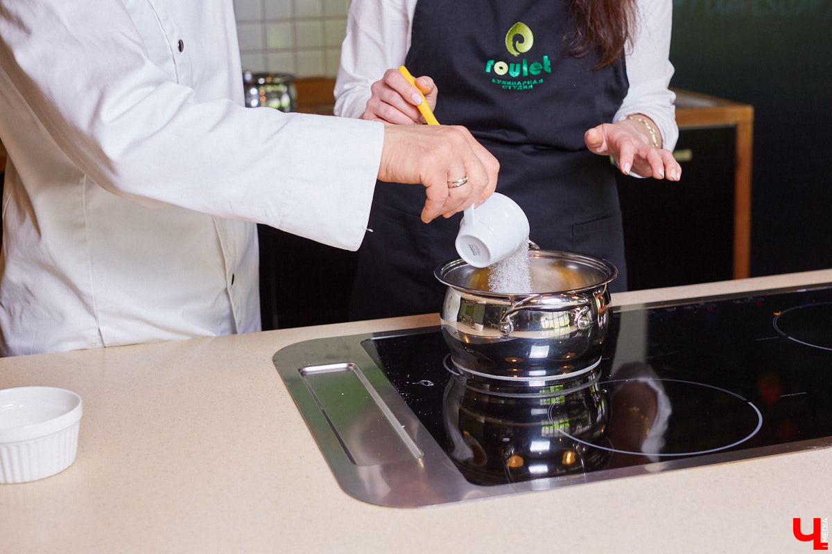 Екатерина Гуцаленко давно мечтала узнать классический вкус десерта «Павлова», а оказалась участником кулинарного эксперимента.