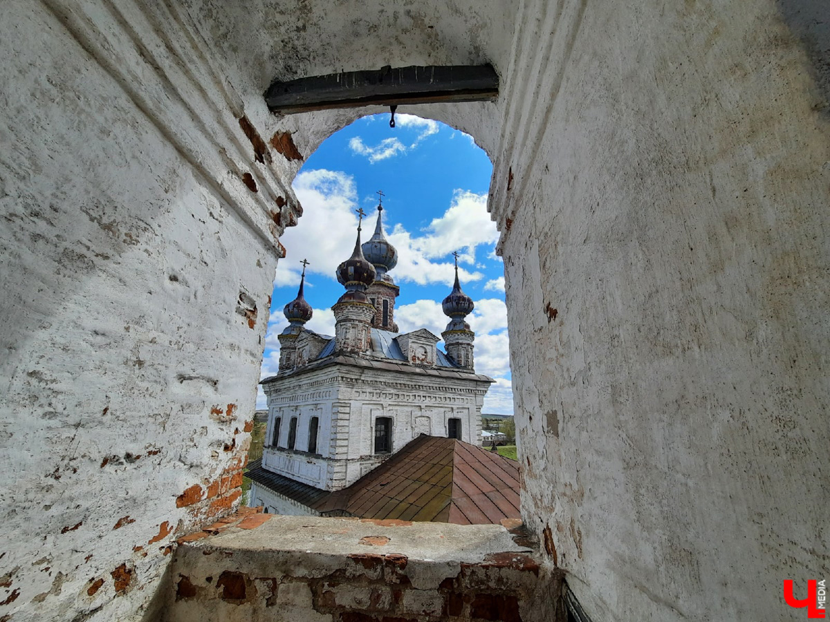 Чем занять выходной? Например, можно отправиться в Юрьев-Польский. У нас под боком стоит древний и интересный город, стоит там побывать!