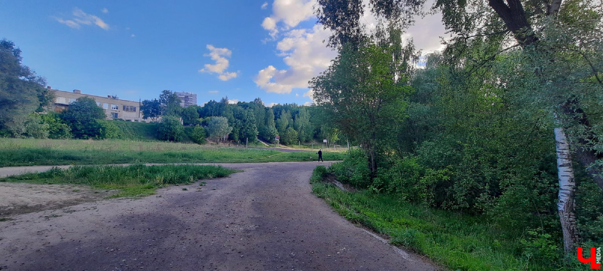 Во Владимире нет набережной, но есть места, которые хотя бы частично могли восполнить дефицит. Составили список локаций для отдыха у воды.