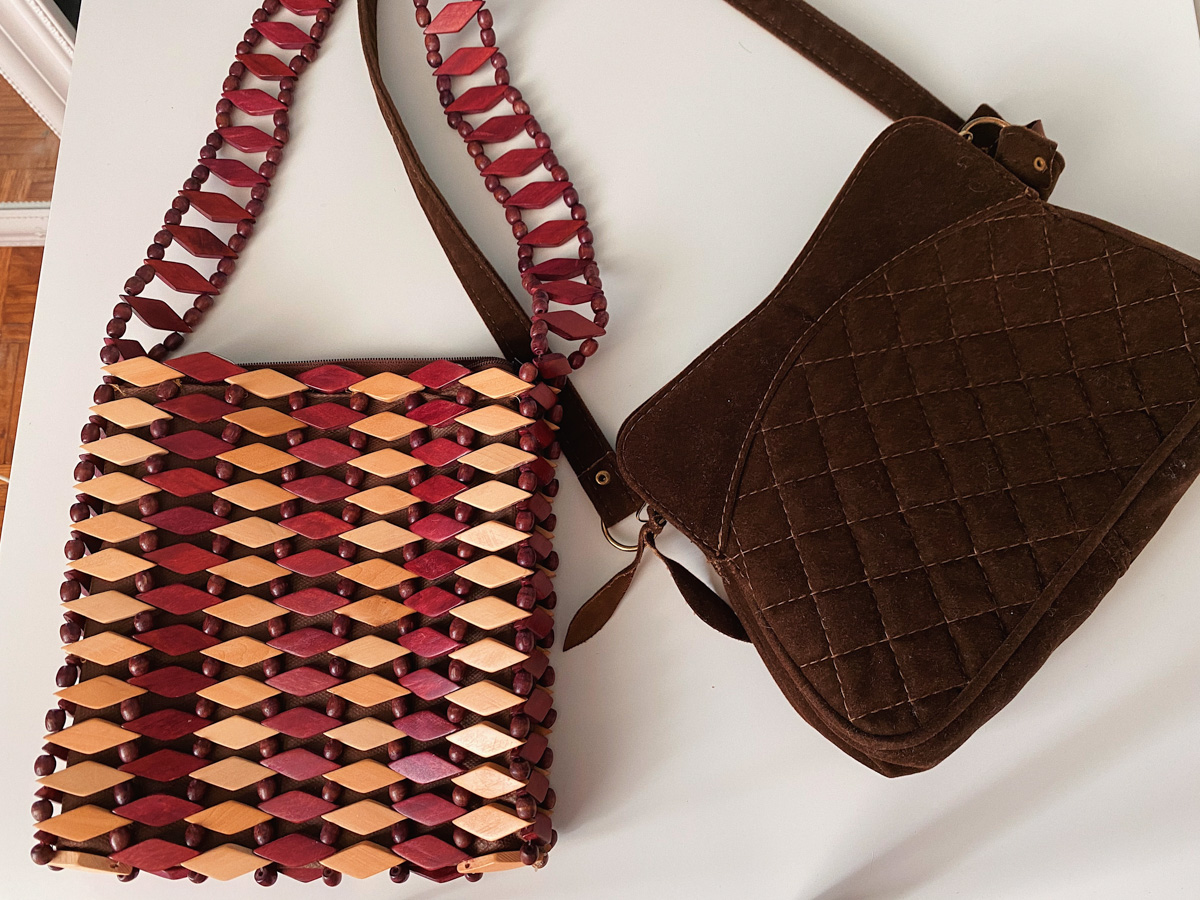 Никакого нафталина! Только актуальные винтажные образы. Стилист Алина Новосельцева показала свои варианты и рассказала, как их создает.