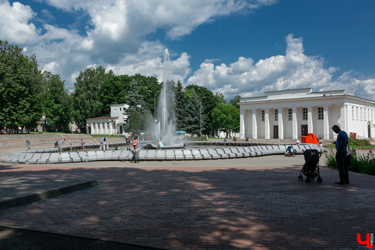 С 21 июня область живет по новым правилам. Разбираемся, как ограничения изменят культурную и общественную жизнь владимирцев.