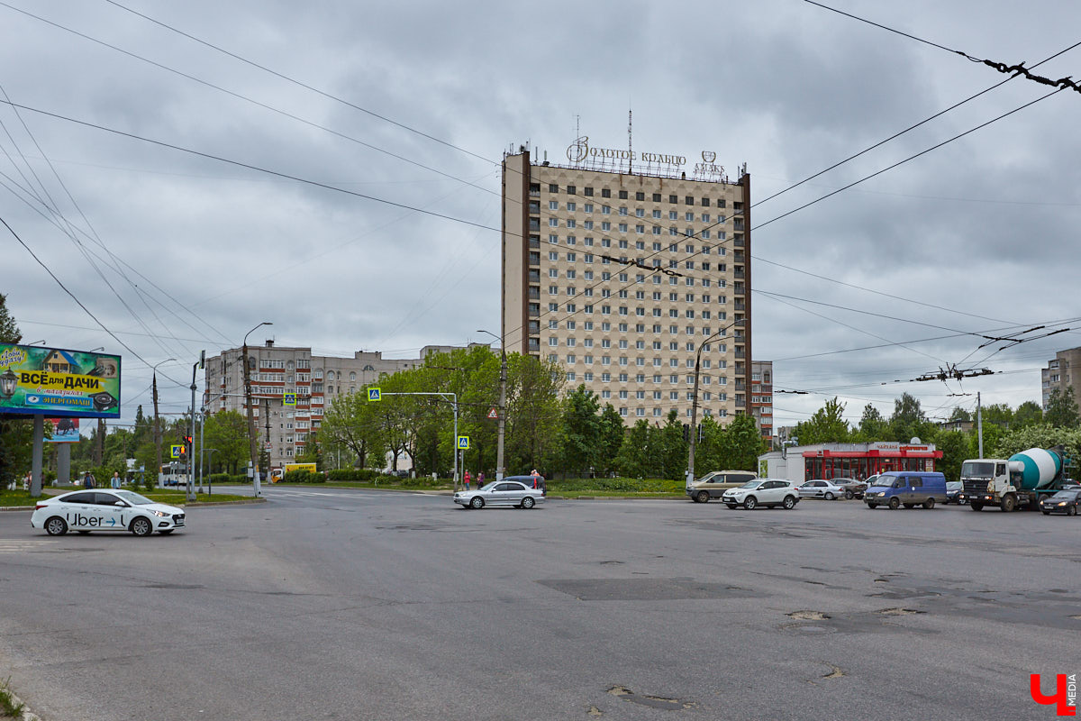 Как в совмоде сочетаются одновременно функциональность и воздушность? «Ключ-Медиа» попробовал разобраться, составив обзор владимирских зданий в стиле советского модернизма по мотивам лекции члена Союза архитекторов России Людмилы Басмановой.