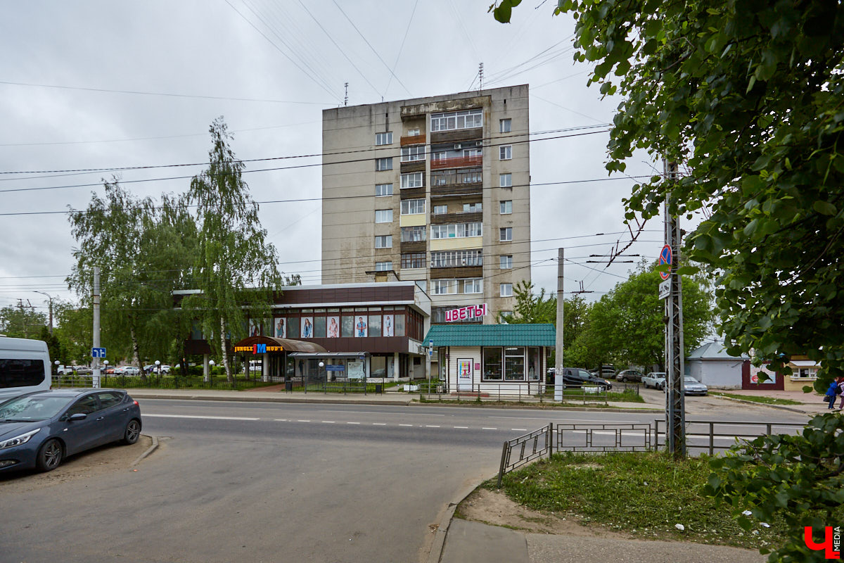 Как в совмоде сочетаются одновременно функциональность и воздушность? «Ключ-Медиа» попробовал разобраться, составив обзор владимирских зданий в стиле советского модернизма по мотивам лекции члена Союза архитекторов России Людмилы Басмановой.