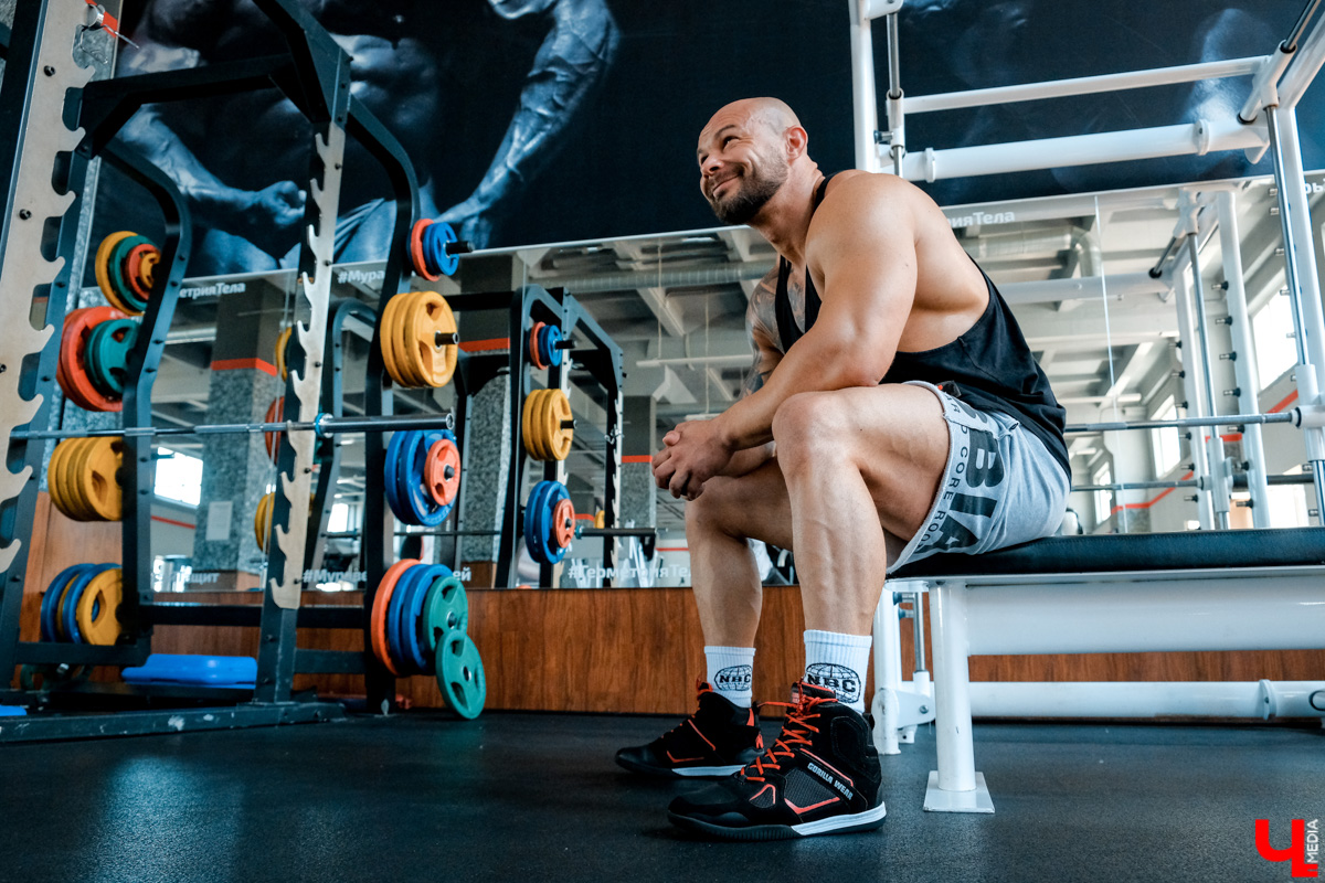 Владимирский спортсмен Александр Лебедев вернулся с чемпионата NPC Worldwide PRO Qualifier VL Classic. Его цель — попасть в Лас-Вегас на соревнования «Мистер Олимпия».