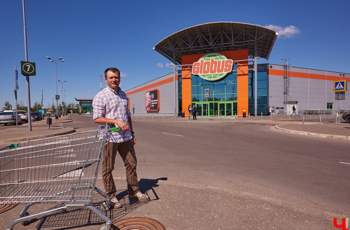 Знаток молока Максим Емелин из ковровского СХП «Муравия» приготовил классическую грузинскую сырную лепешку ачарули.