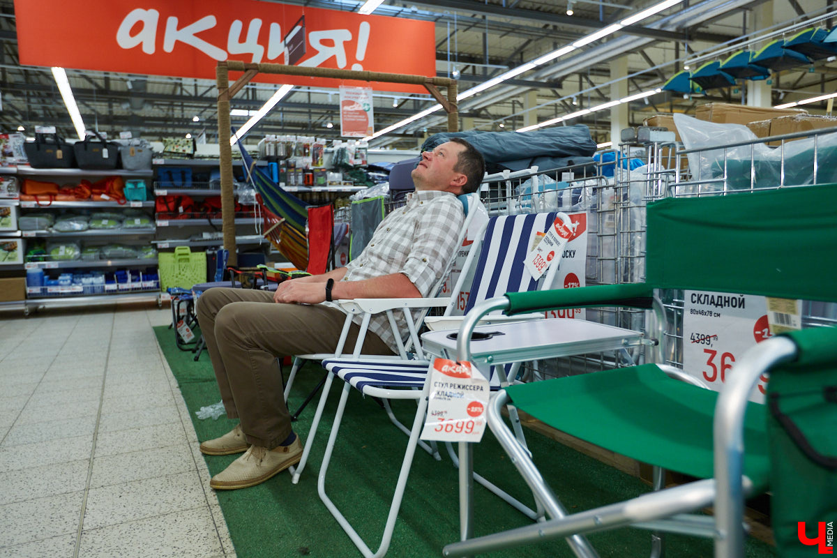 Знаток молока Максим Емелин из ковровского СХП «Муравия» приготовил классическую грузинскую сырную лепешку ачарули.