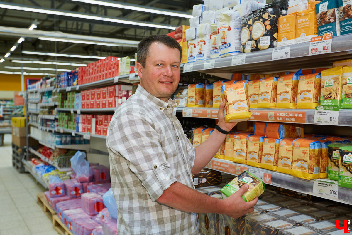 Знаток молока Максим Емелин из ковровского СХП «Муравия» приготовил классическую грузинскую сырную лепешку ачарули.