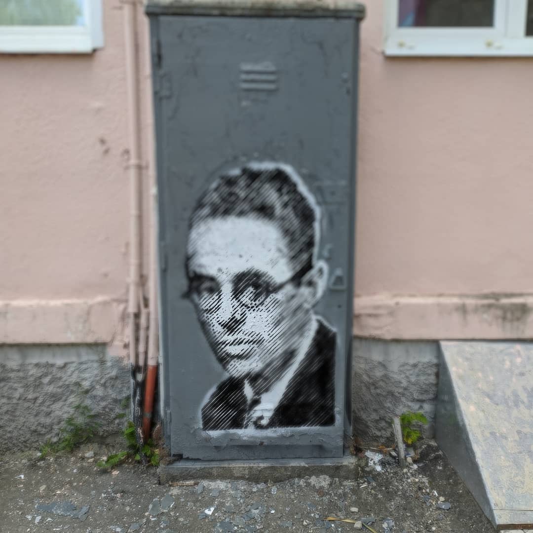 Сразу 5 новых граффити появились во Владимире. Какие мотивы были у их авторов и по какому адресу теперь искать настенную живопись?