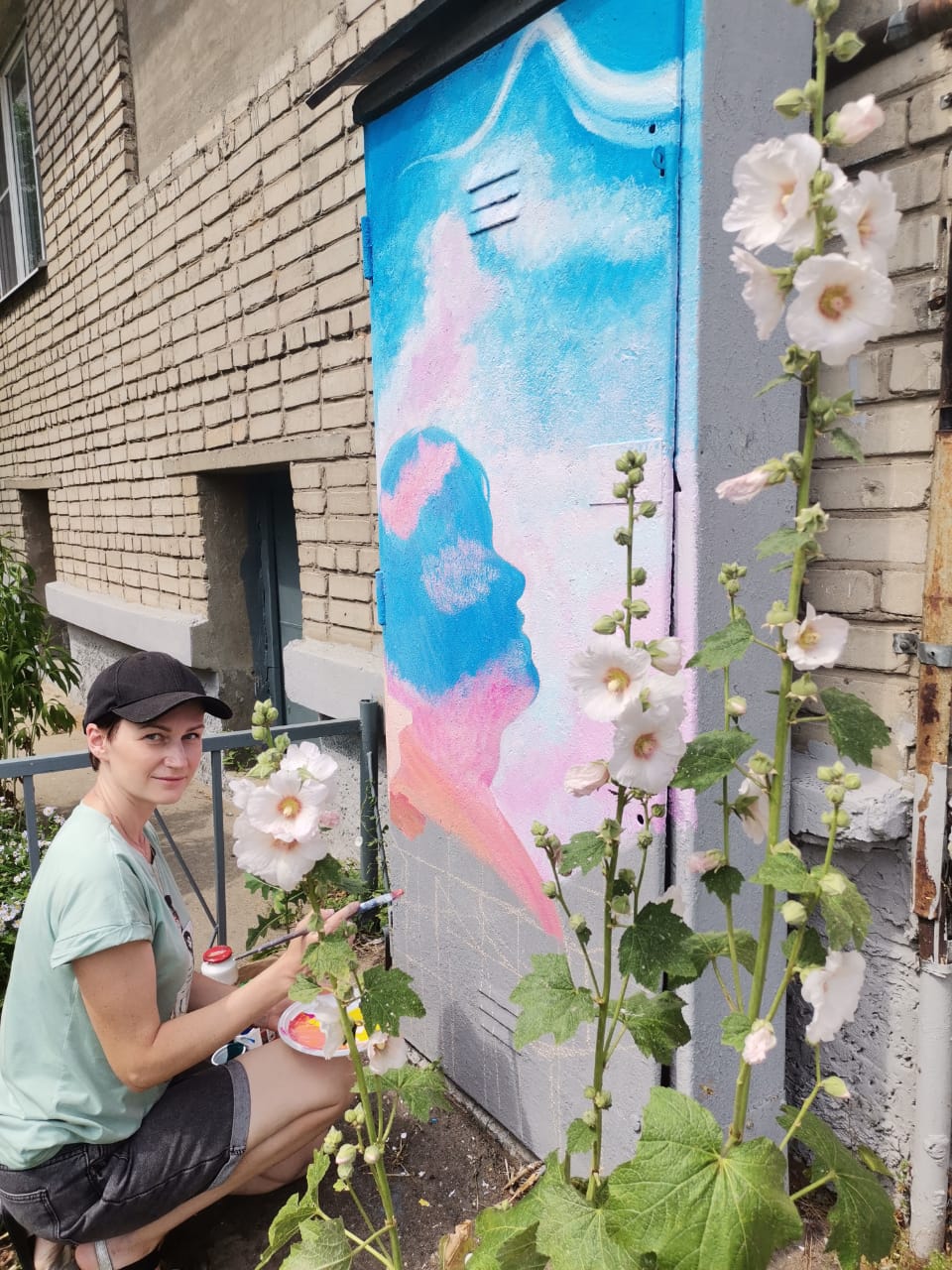 Сразу 5 новых граффити появились во Владимире. Какие мотивы были у их авторов и по какому адресу теперь искать настенную живопись?