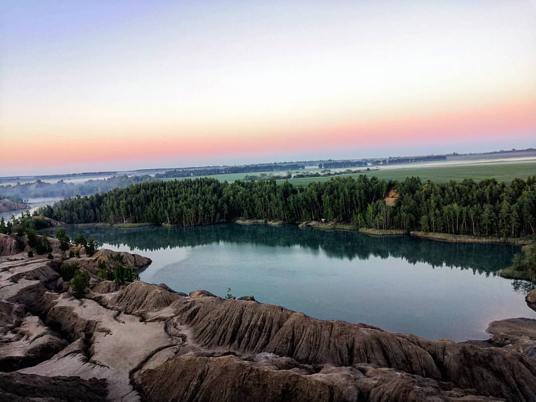 Адская жара спала, но мы не забудем ее еще очень долго. Как от нереального зноя спасались горожане – смотрите в нашей новой инстаграм-подборке.