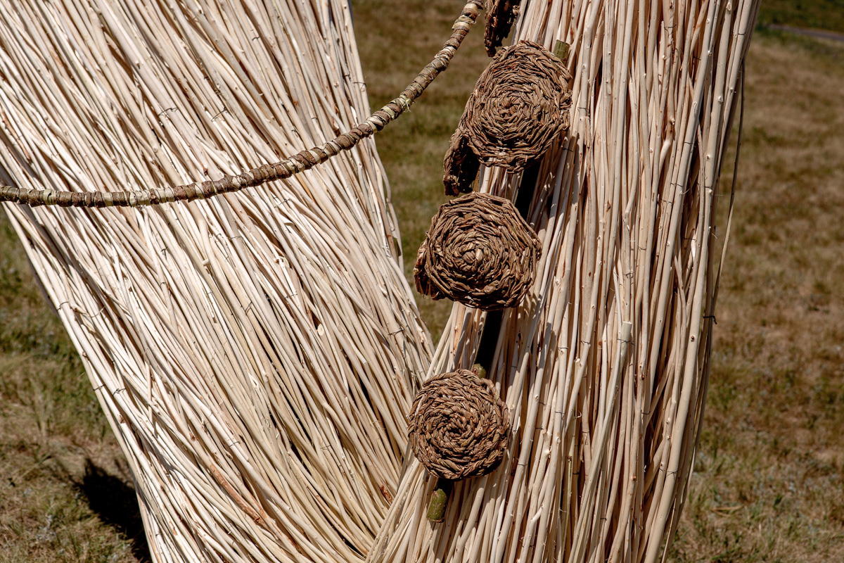 Владимирский дизайнер-декоратор Наталья Наянзина о своем участии в международном фестивале ленд-арта в Муслюмово и возможности появления таких объектов у нас в городе.