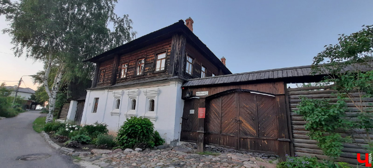В Суздале за великолепным пейзажем далеко ходить не надо. Но все же порой гостю древнего города нелегко сориентироваться. Поэтому мы составили фотогид для большой прогулки.