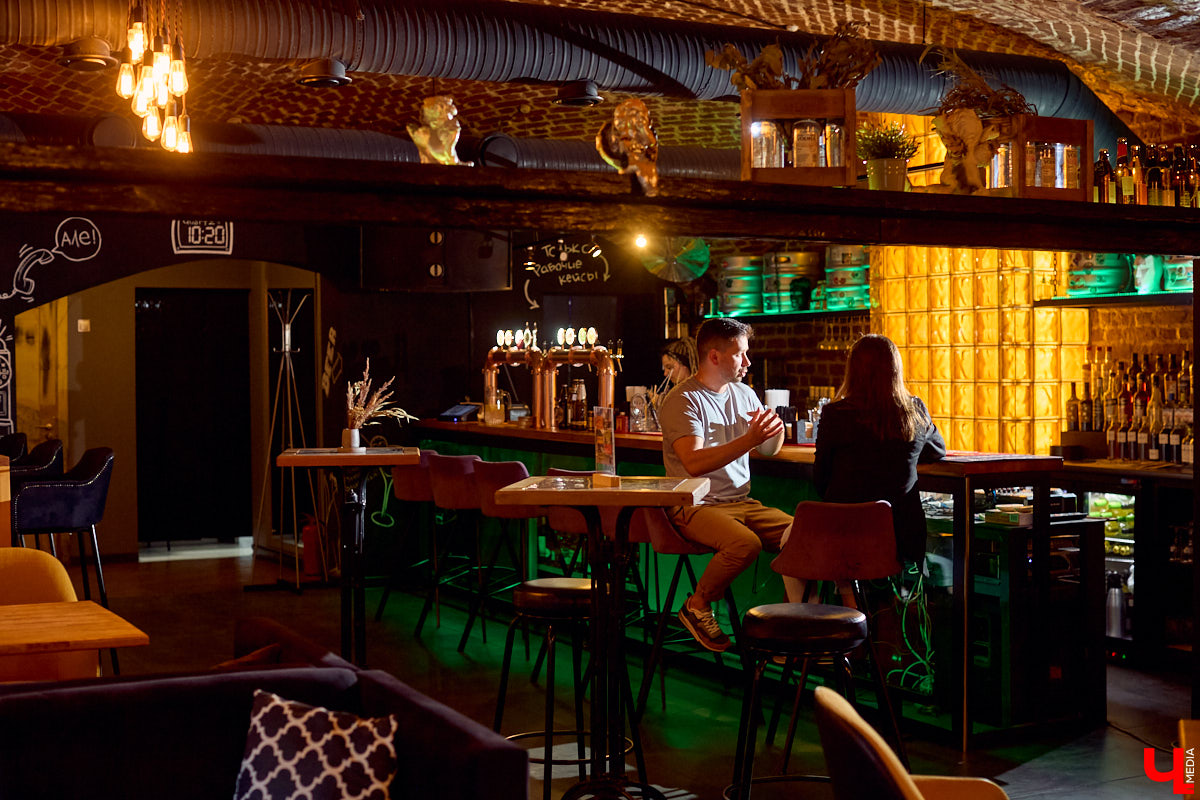 Ресторатор Александр Юрьев рассказал «Ключ-Медиа» о нелогичных запретах в период пандемии и о том, что поможет справиться с окончательным закрытием заведений общепита в городе.