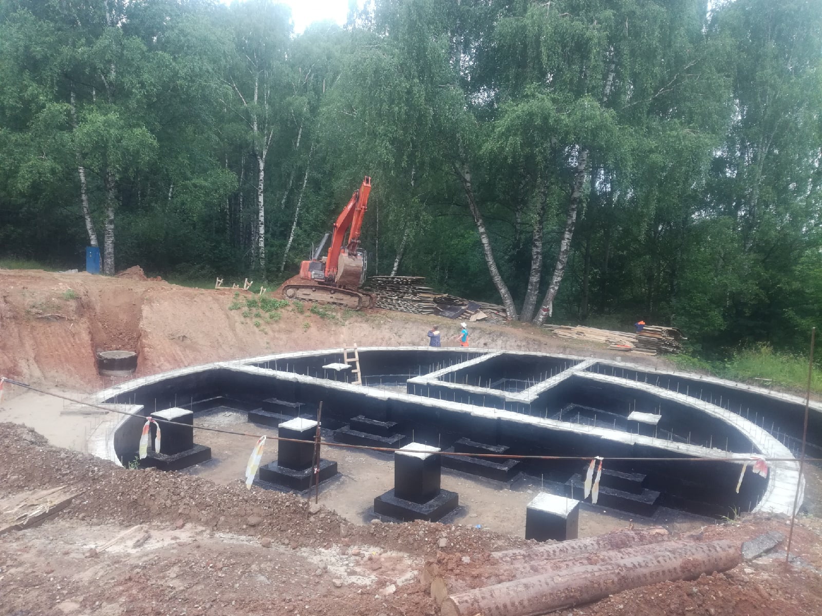 Большие перемены в городах Владимирской области! Где-то обустраивают сквер, где-то - строят кинотеатр. Все подробности собрали для вас в обзоре.