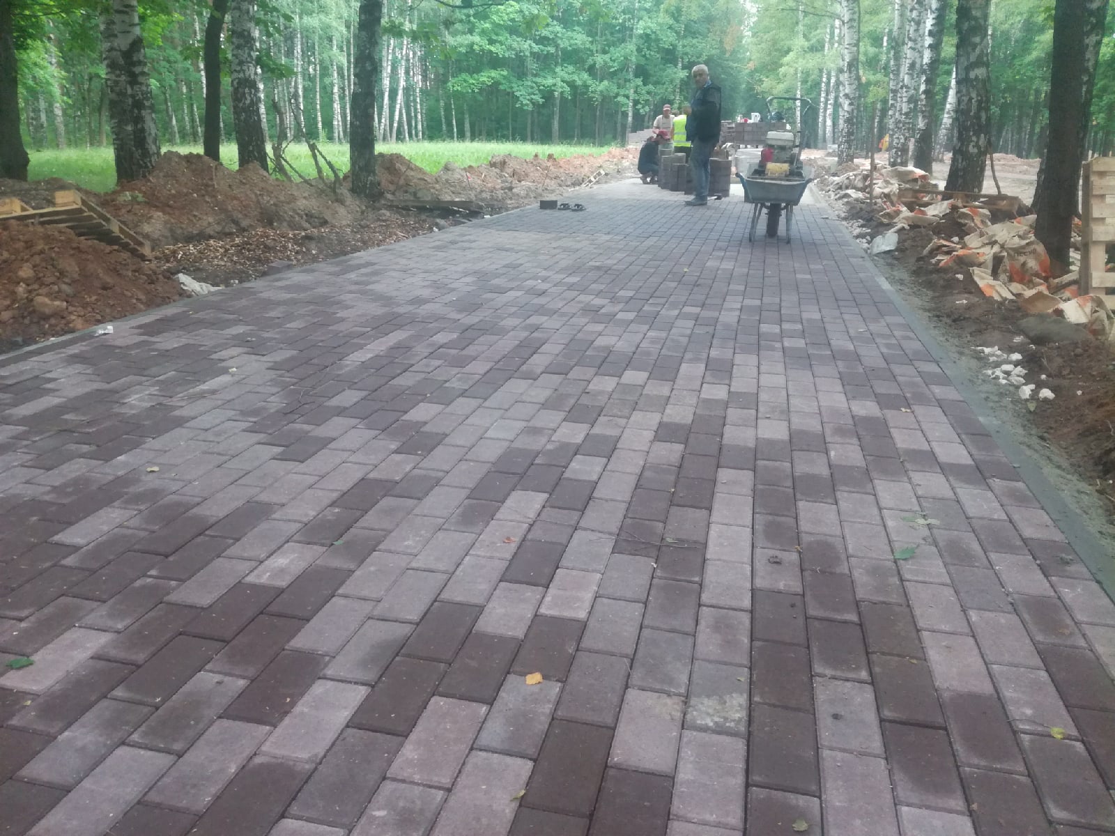 Большие перемены в городах Владимирской области! Где-то обустраивают сквер, где-то - строят кинотеатр. Все подробности собрали для вас в обзоре.