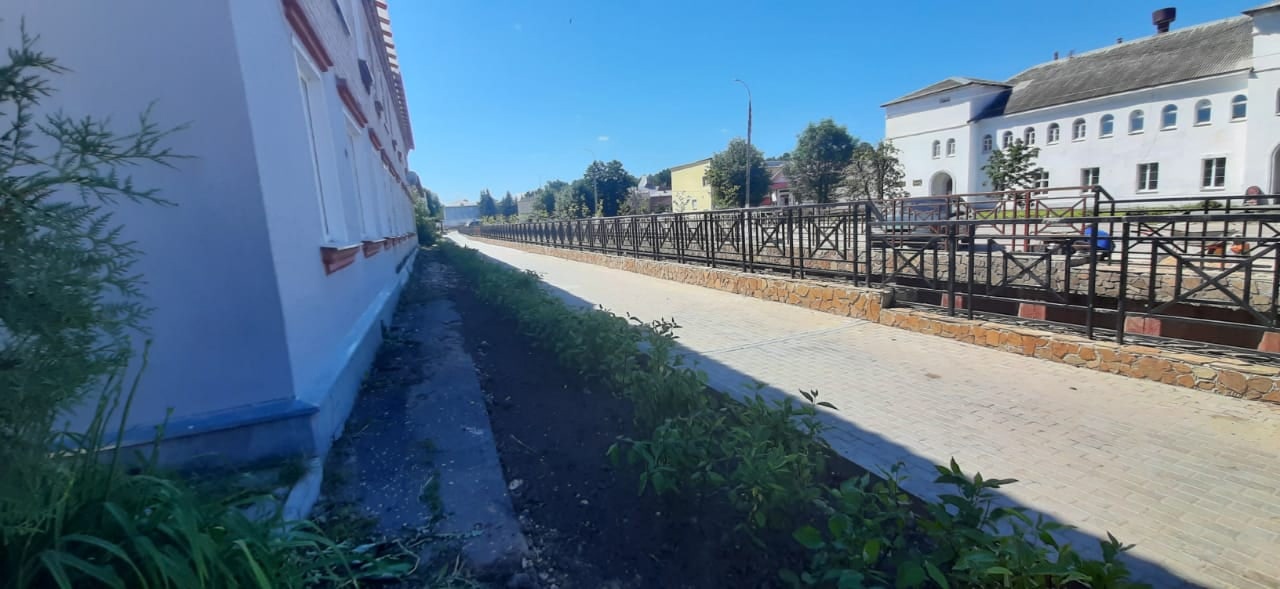 Большие перемены в городах Владимирской области! Где-то обустраивают сквер, где-то - строят кинотеатр. Все подробности собрали для вас в обзоре.