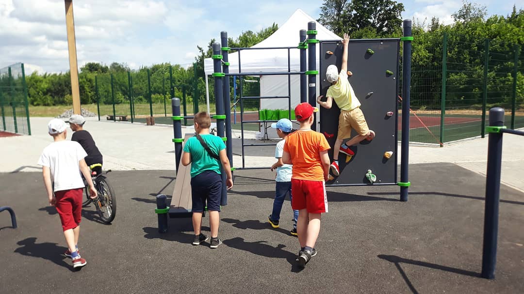 Большие перемены в городах Владимирской области! Где-то обустраивают сквер, где-то - строят кинотеатр. Все подробности собрали для вас в обзоре.