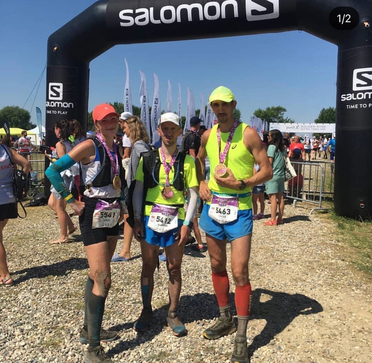 В эти выходные в Суздале прошел традиционный бег по пересеченной местности с элементами кросса на различные дистанции. Три дня 4233 спортсмена преодолевали склоны, леса, поля, аномальную жару, тем самым проверяя себя на прочность.