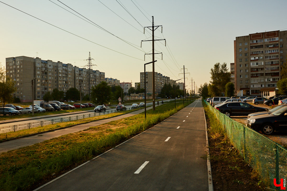 Где-то техника уже шумит и строит. Где-то гула «тяжелой артиллерии» еще только ждут. Посмотрели, как обстоят дела на нескольких важных для города объектах.