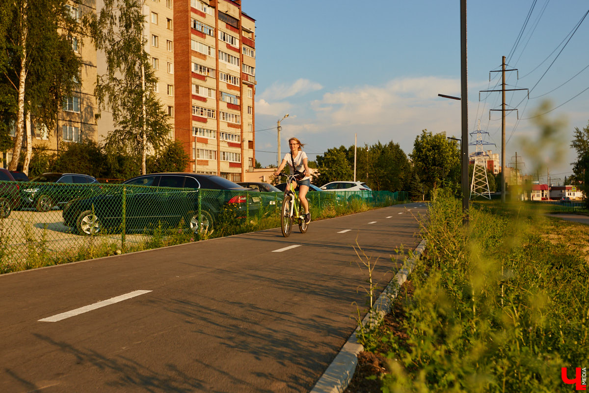 Где-то техника уже шумит и строит. Где-то гула «тяжелой артиллерии» еще только ждут. Посмотрели, как обстоят дела на нескольких важных для города объектах.