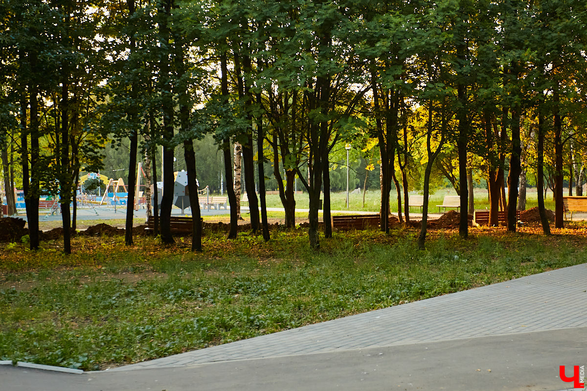 Где-то техника уже шумит и строит. Где-то гула «тяжелой артиллерии» еще только ждут. Посмотрели, как обстоят дела на нескольких важных для города объектах.