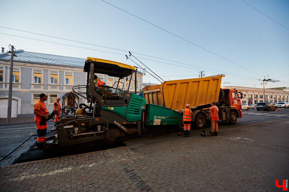 На одном из самых опасных переходов в центре, наконец, появились искусственные барьеры. Что об этом думают урбанисты, и какие еще дорожные новинки появились в городе?