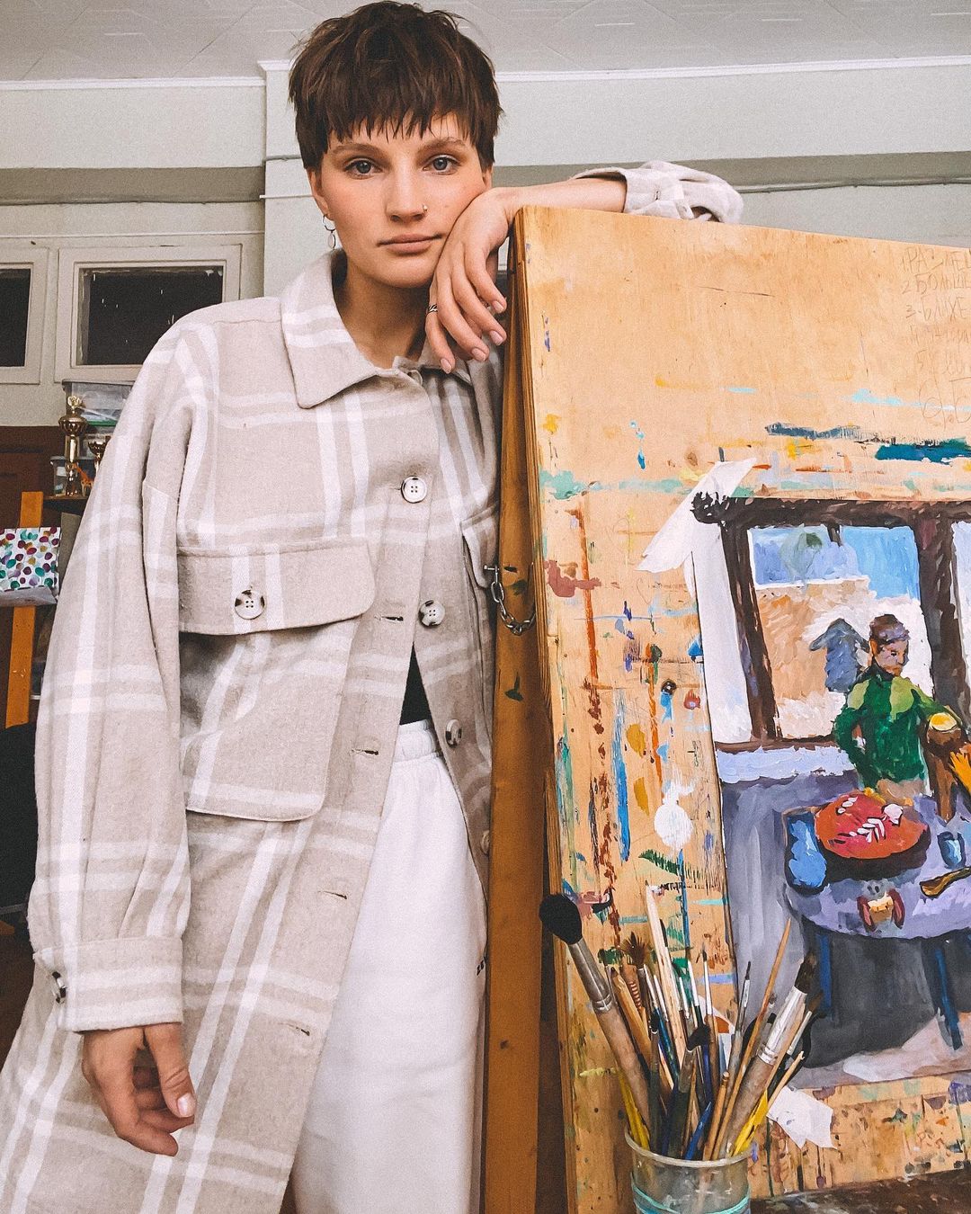 Знакомимся с творческой семьей Ёжкиных, которая организует тревел-пленэры по области и готовится осуществить давнюю мечту - открыть собственную студию живописи.