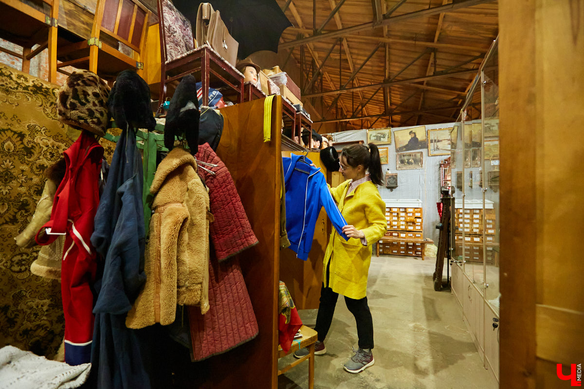 Конструктивизм, сталинский классицизм, советский модернизм — три основных периода архитектуры прошлого столетия. Какое влияние они оказали на дизайн мебели и интерьера?