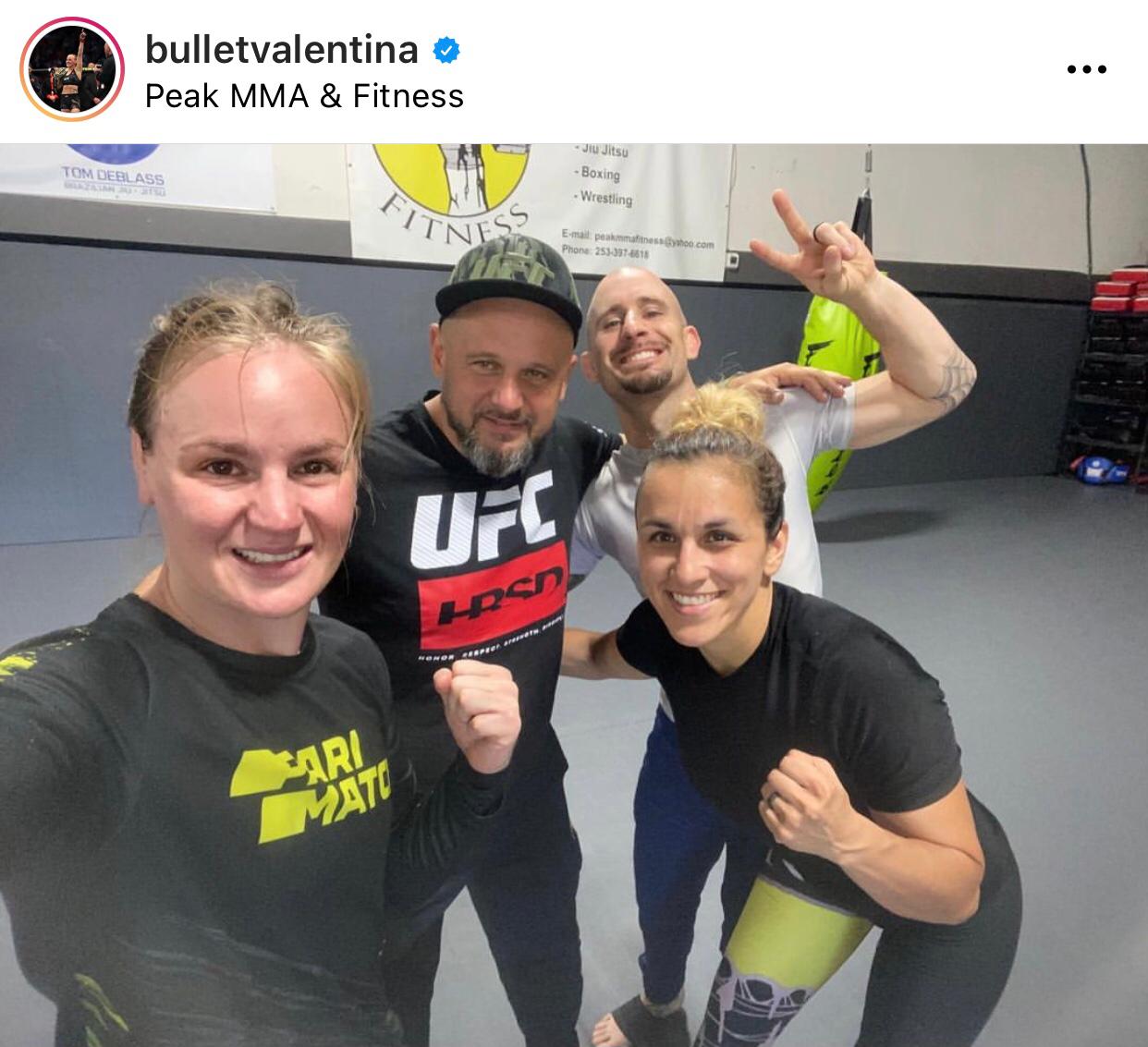 Победы в соревнованиях, тренировки, прыжки с парашютом, изучение корейского языка и личная жизнь. Корреспондент «Ключ-Медиа» узнал у 19-летней владимирской спортсменки Вероники Борисовой о том, как ей удается всё совмещать.