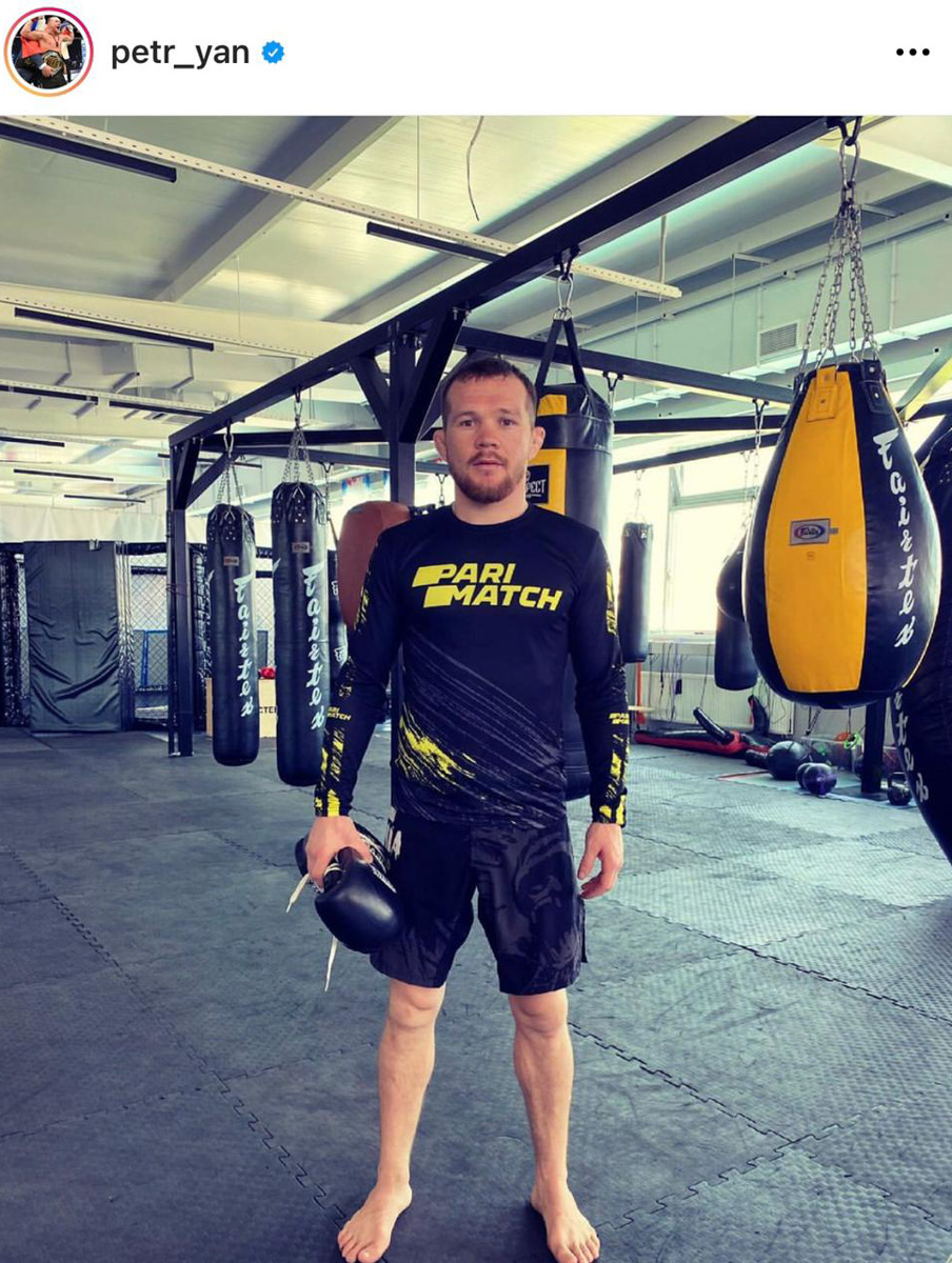 Победы в соревнованиях, тренировки, прыжки с парашютом, изучение корейского языка и личная жизнь. Корреспондент «Ключ-Медиа» узнал у 19-летней владимирской спортсменки Вероники Борисовой о том, как ей удается всё совмещать.