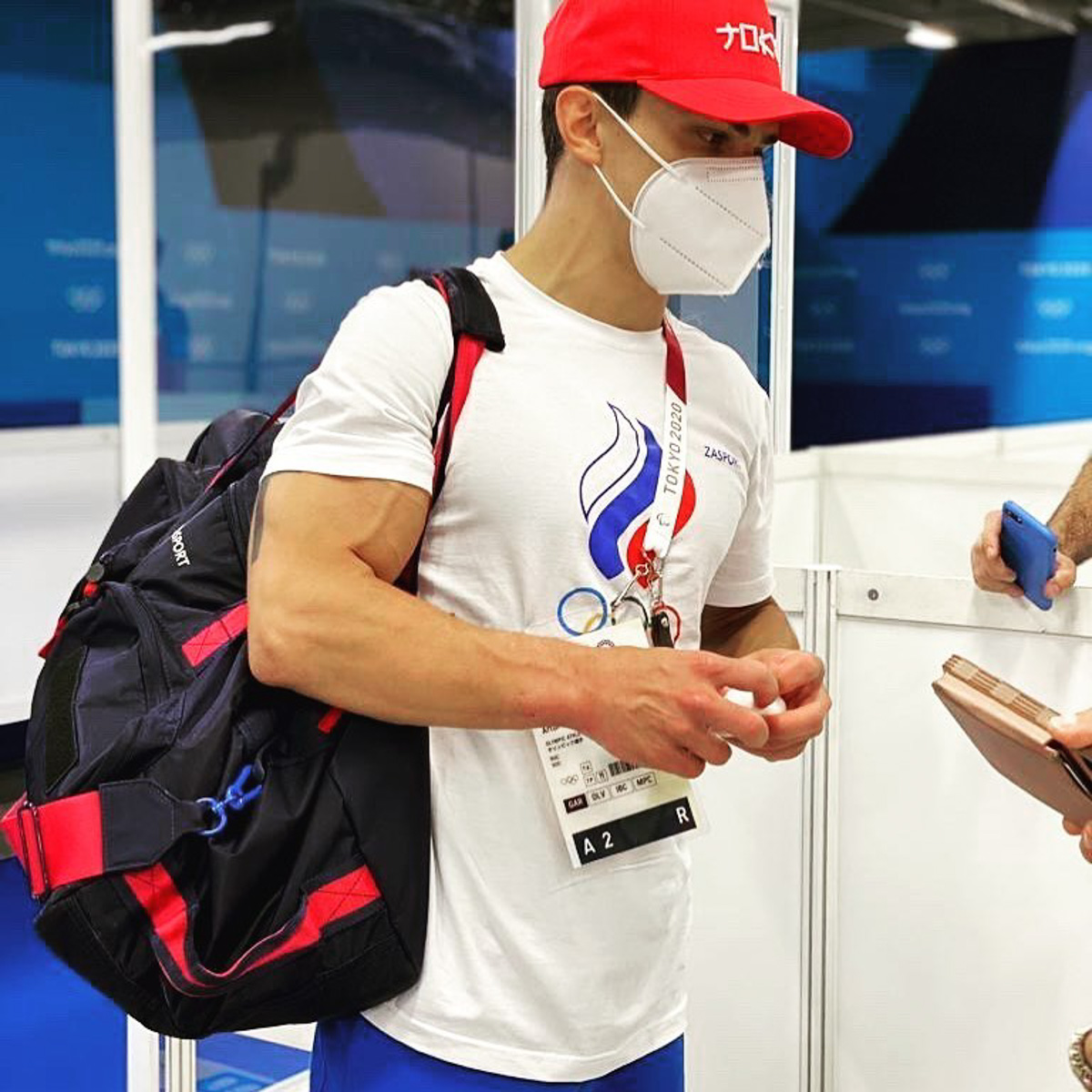 Российские гимнасты впервые за четверть века взяли олимпийское золото в командных соревнованиях. Радуемся за парней и гордимся: Артур Далалоян - один из тех, кто отправился в Токио из Владимира.