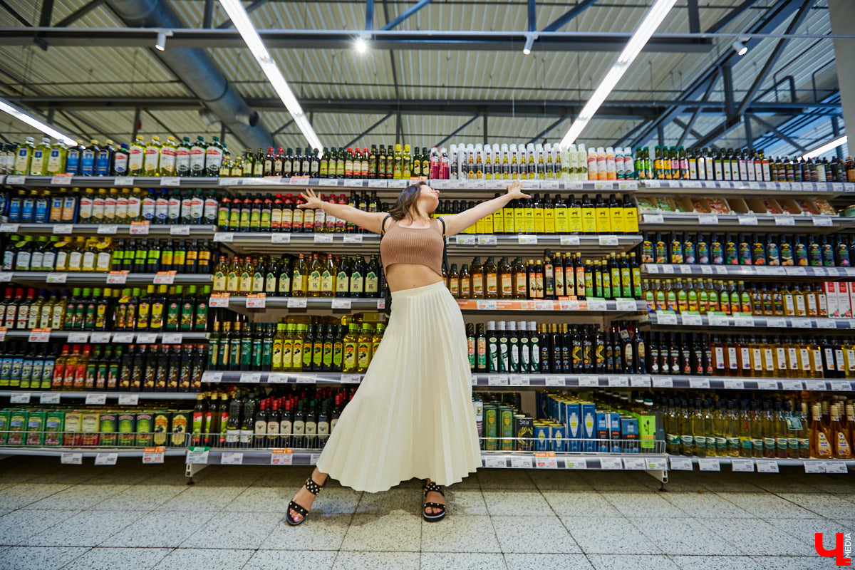 Руководитель танцевальной академии «LaViDanza» и бизнесвумен освоила навыки андалузских гаспачеро.