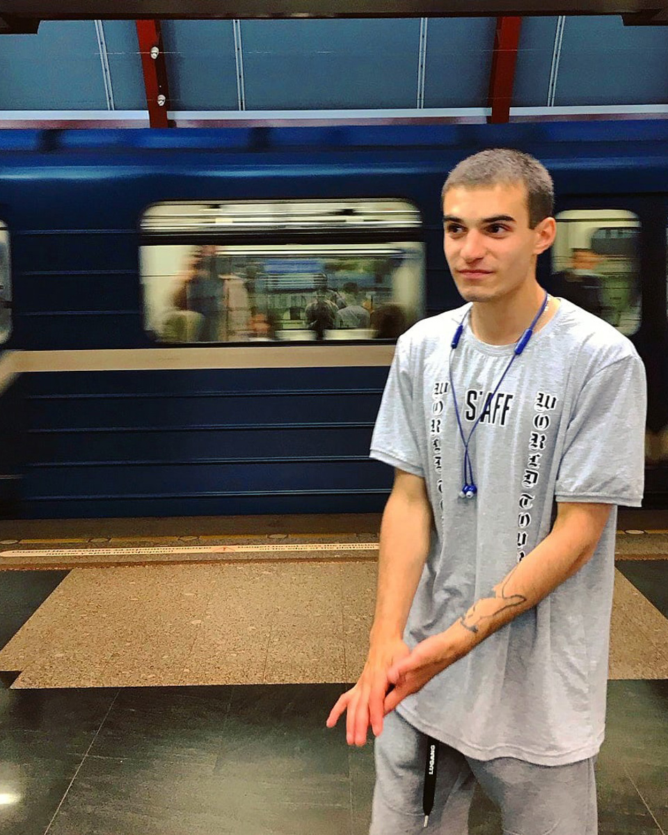 Пора вдохновляться песней «Сила внутри» Дарии Курпаяниди, раскачаться под мини-альбом реперов NEWARIK и AnDer, погружаться в собственные мысли с НЕКРОПОПом от «БКТТ», отбивать ритм ногой под сингл «Generation» veevat и crypt. Поехали!