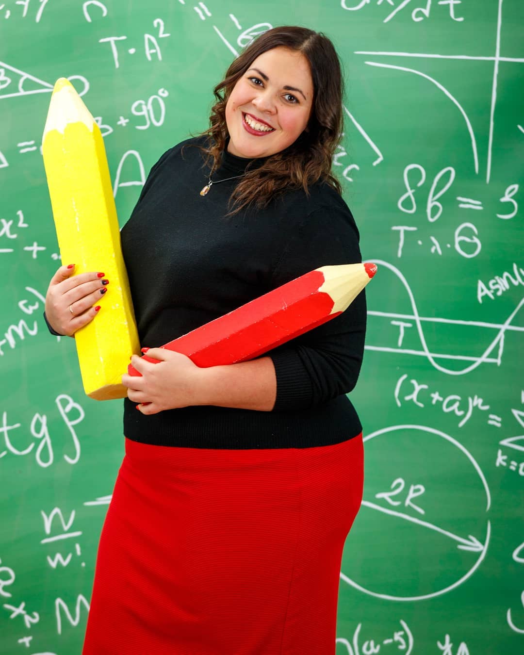 Уроки для взрослых: как собрать ребенка в первый класс и не накупить лишнего. Советы дала Анастасия Бондарева, педагог начальных классов высшей категории.