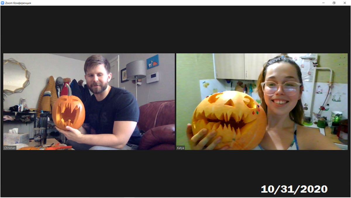 Екатерина Воробьева работала преподавательницей в «Американском доме» и там же встретила своего иностранного коллегу Кристиана. Почти с момента встречи они стали неразлучны, и вот спустя три года в совместной жизни молодых людей уже произошло предложение под «City of stars» из «Ла-Ла Ленд», свадьба с гостями по Zoom и переезд в Бостон.