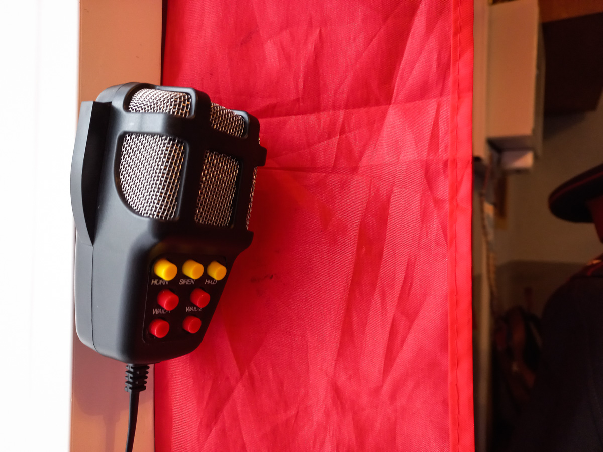 В прошлые выходные в музее парка 850-летия открылась новая интерактивная выставка, которая включает в себя несколько десятков оригинальных экспонатов, бывших в употреблении в советских органах внутренних дел.