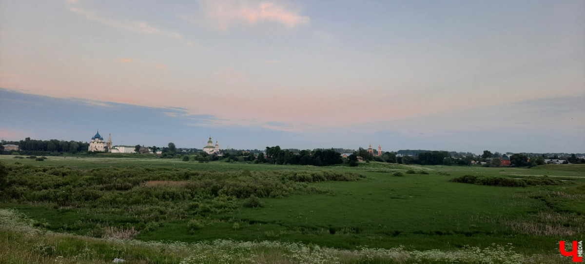 Более 60 фильмов снимали в Суздале. Внушительная цифра! Мы попробовали составить киноретроспективу. Конечно, пришлось выбирать.