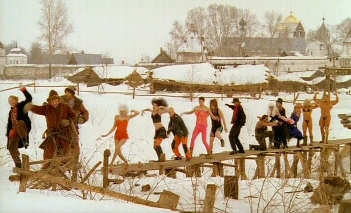 Более 60 фильмов снимали в Суздале. Внушительная цифра! Мы попробовали составить киноретроспективу. Конечно, пришлось выбирать.