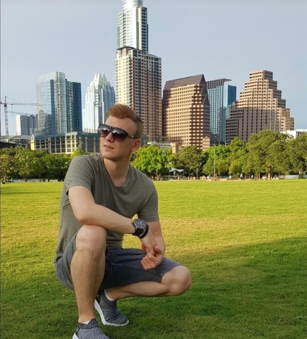 Непонятные тени, монстры и другие странные галлюцинации, которые видят люди, страдающие сонным параличом. Корреспондент «Ключ-Медиа» собрал истории столкнувшихся с этим кошмаром владимирцев и разобрался с причинами возникновения данного явления.